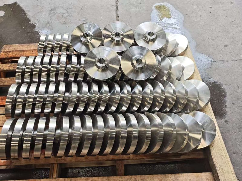 Alloy 718 Plus advanced nickel superalloy forged bar and disc material